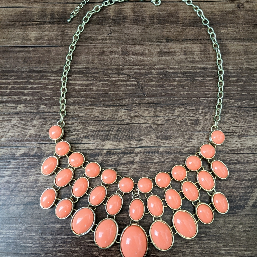 Statement Necklace - Picture 4 of 6
